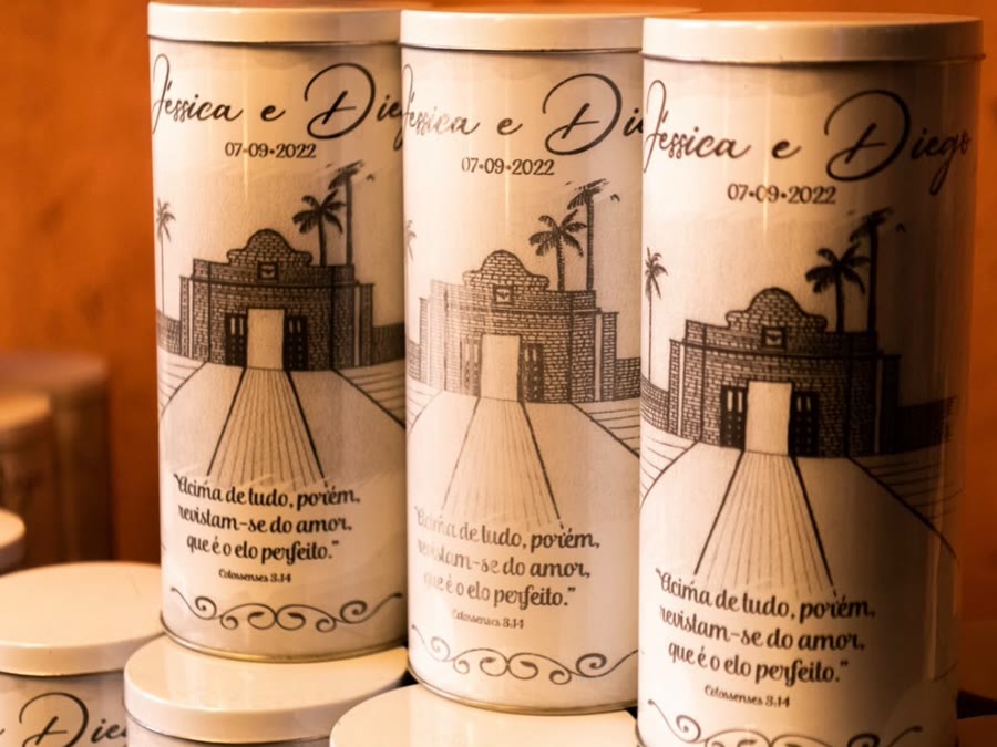 Latas personalizadas com impressão sob medida para a marca do cliente